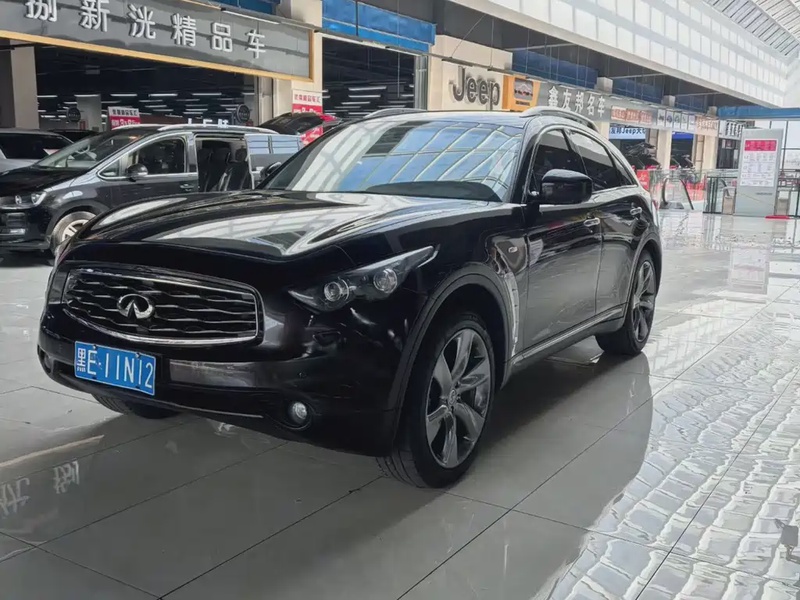 Infiniti FX