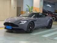 Aston Martin DB11 2021