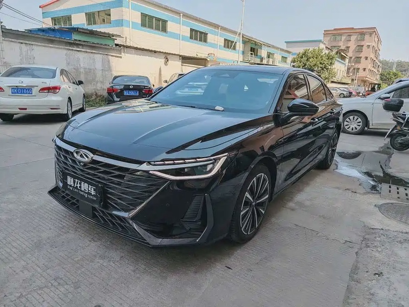 Chery Arrizo 8