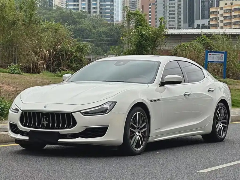 Maserati Ghibli
