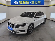 Volkswagen Sagitar 2022