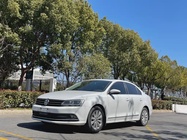 Volkswagen Sagitar 2016