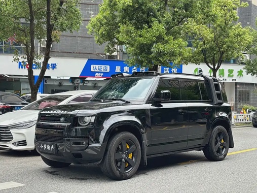 Land Rover Defender 2025