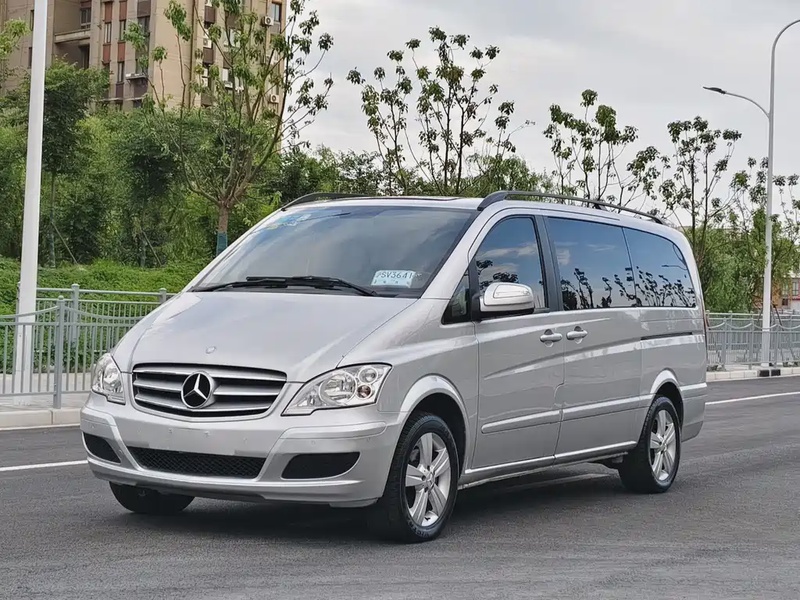 Mercedes-Benz Viano