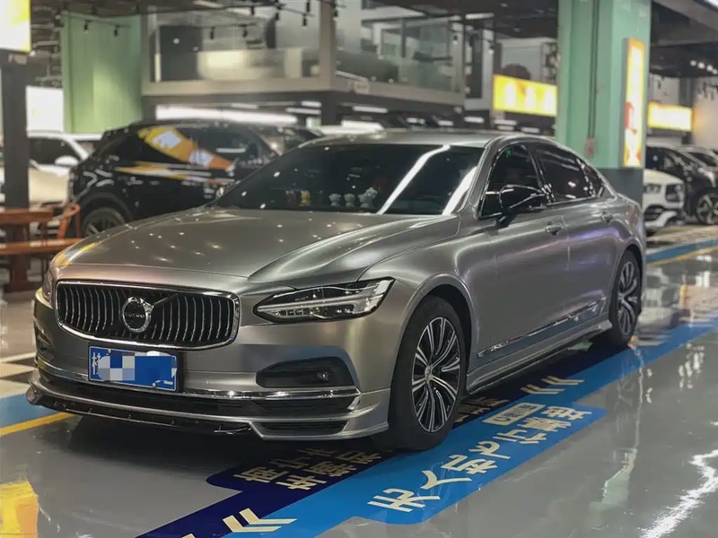 Volvo S90