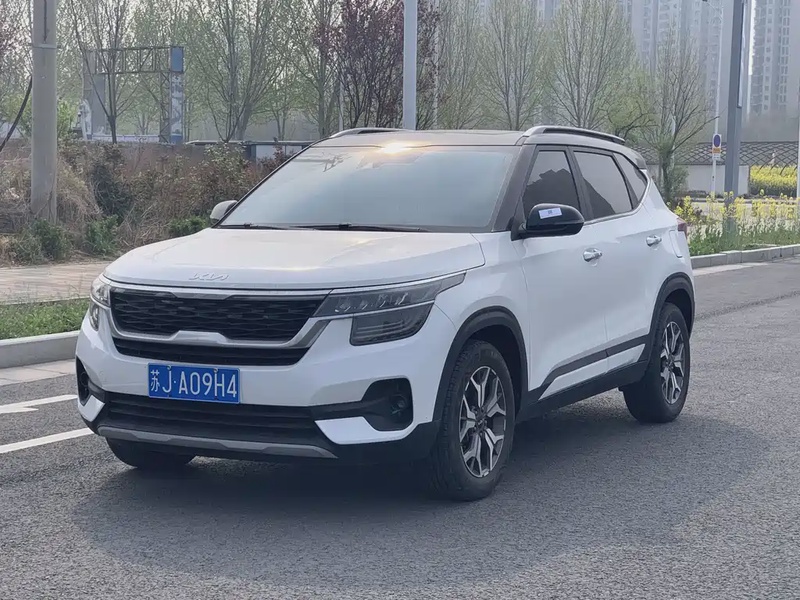 Kia KX3