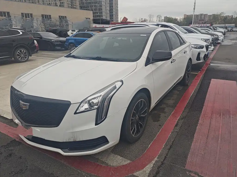 Cadillac XTS