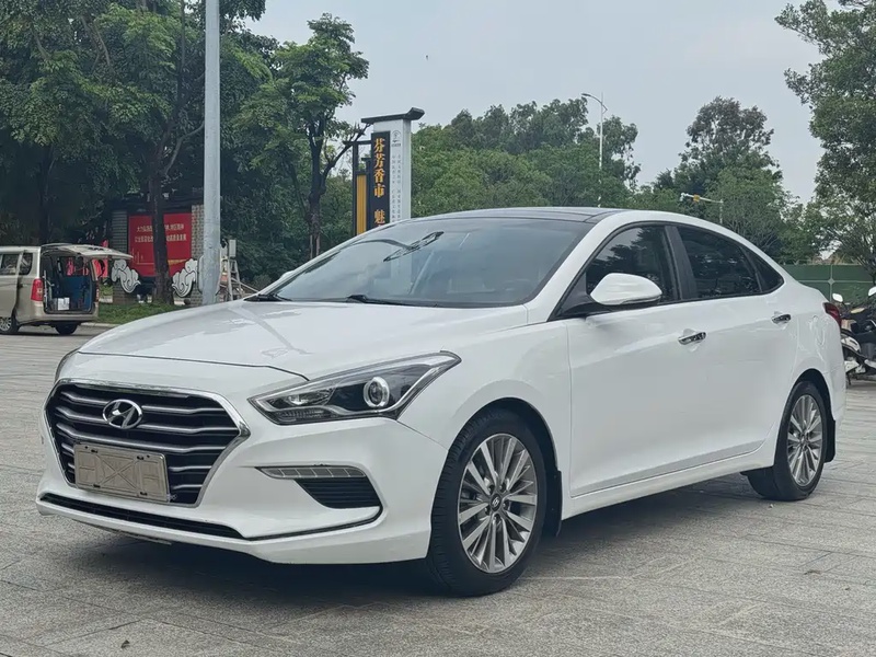 Hyundai Mistra