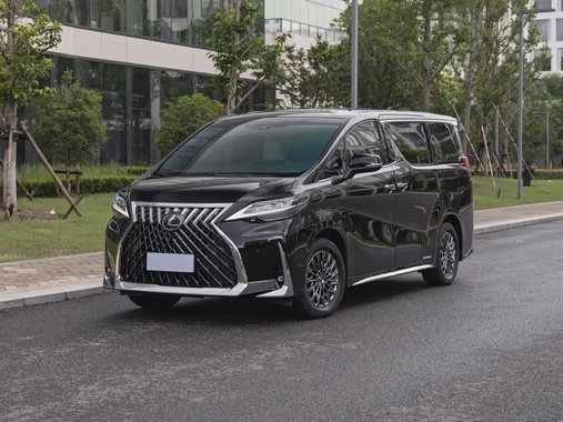 Lexus LM 2022
