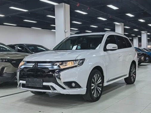 Mitsubishi Outlander 2022