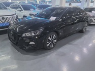 Nissan Teana 2022