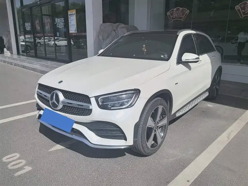 Mercedes-Benz GLC-Class 2023