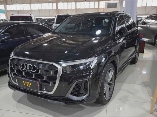 Audi Q7 2024