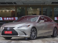 Lexus ES 2022