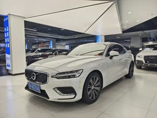 Volvo S60 2021