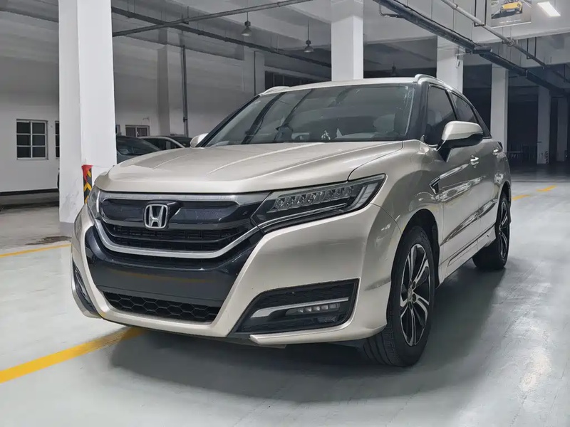 Honda UR-V