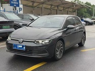 Volkswagen Golf 2021