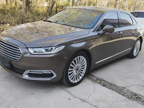 Ford Taurus 2016