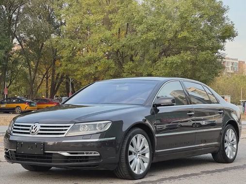 Volkswagen Phaeton 2013