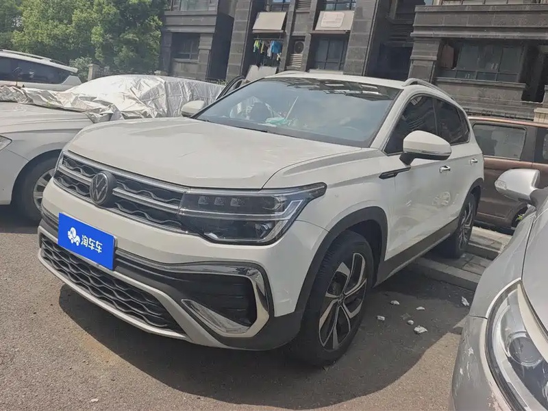 Volkswagen Tharu