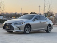 Lexus ES 2024
