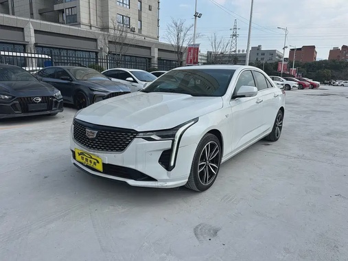 Cadillac CT4 2023