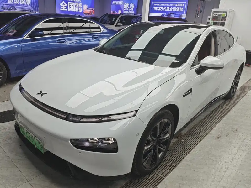 XPeng P7