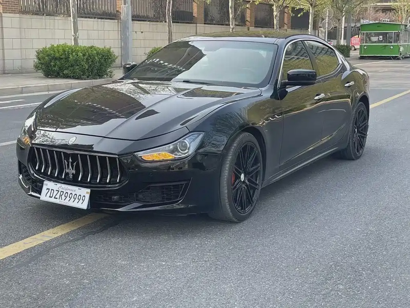 Maserati Ghibli