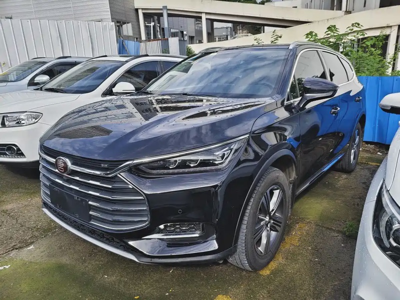 BYD Tang