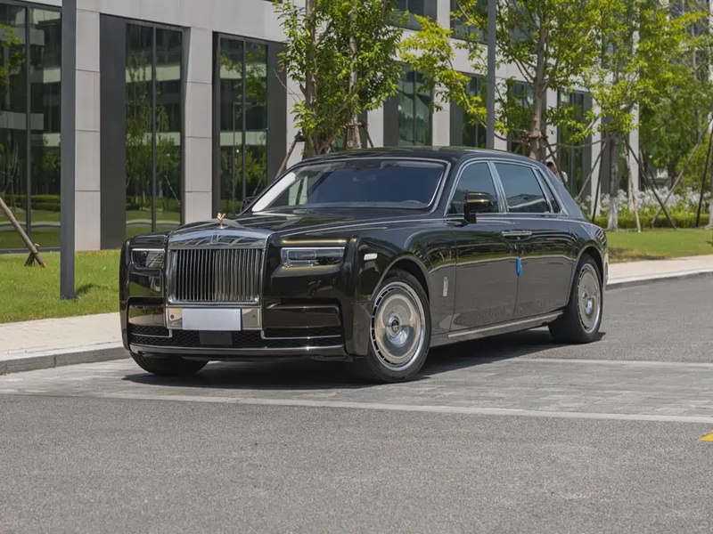 Rolls-Royce Phantom