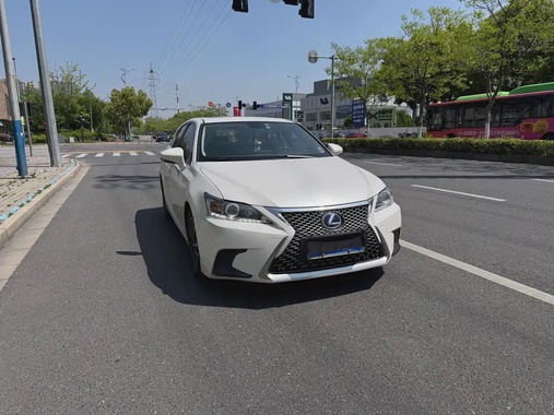 Lexus CT 2018