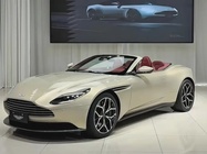 Aston Martin DB11 2018