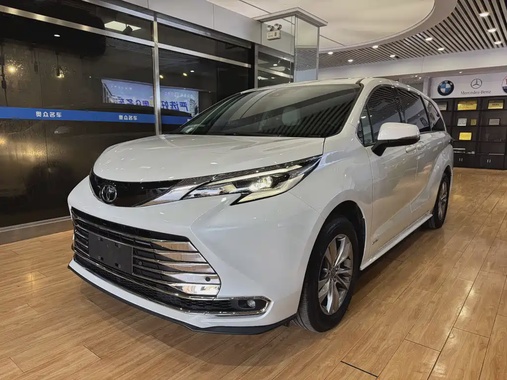 Toyota Sienna 2024