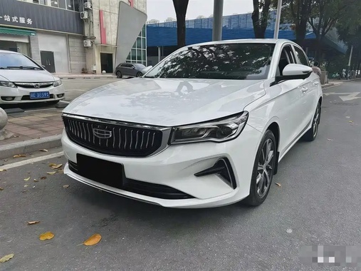 Geely Emgrand 2023