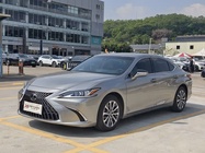 Lexus ES 2023