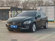 Volvo V60 2015