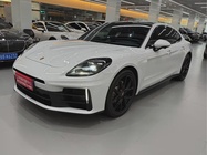 Porsche Panamera 2024