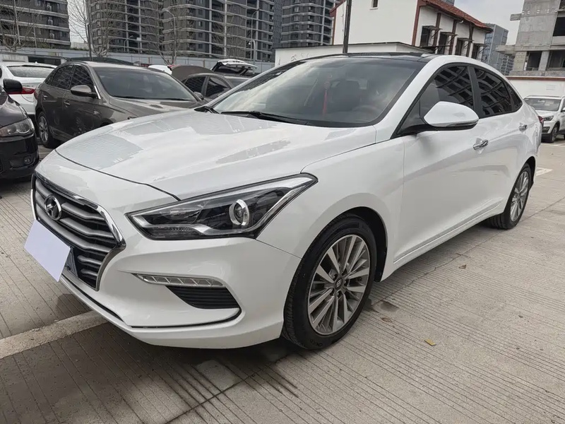 Hyundai Mistra