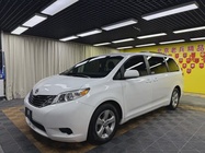 Toyota Sienna 2016
