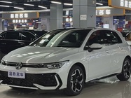 Volkswagen Golf 2025