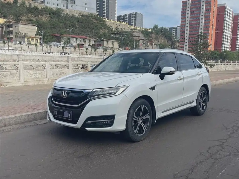 Honda UR-V
