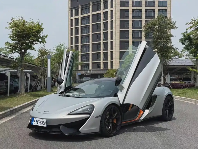 McLaren 540C