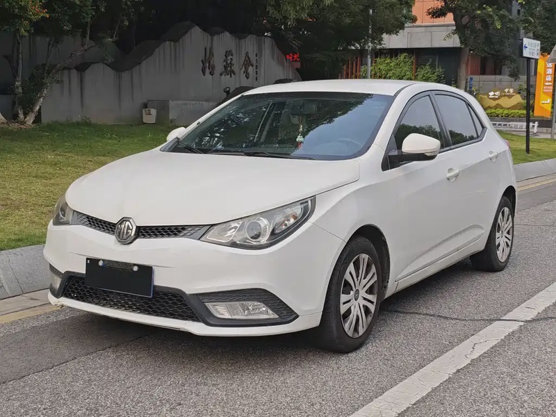 MG MG5
