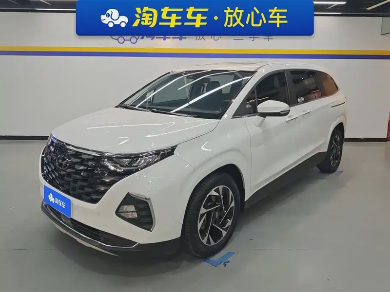 Hyundai Custo