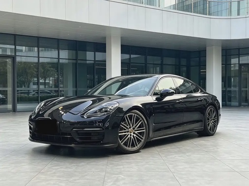 Porsche Panamera 2022