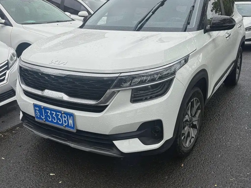 Kia KX3