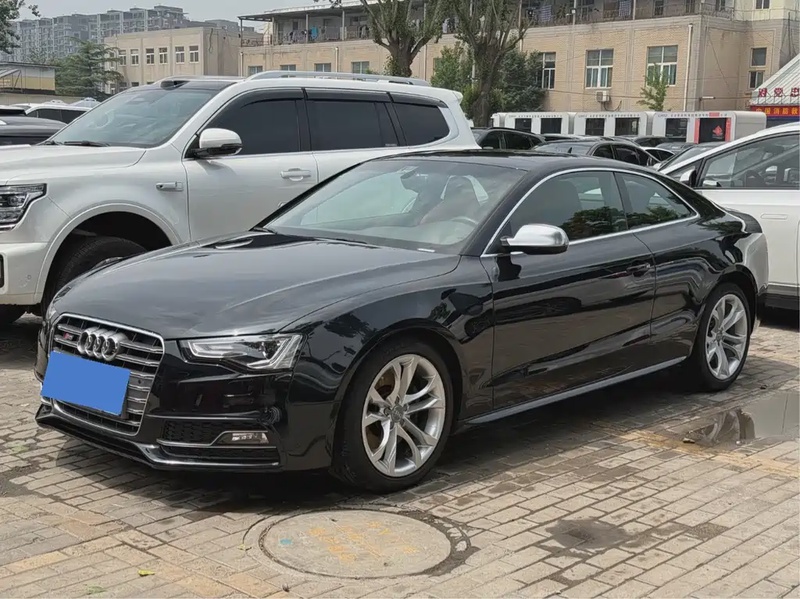 Audi S5