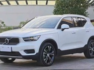 Volvo XC40 2022