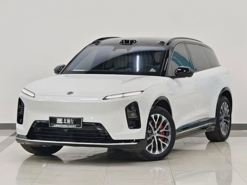 NIO ES6