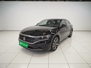 Volkswagen Passat 2024